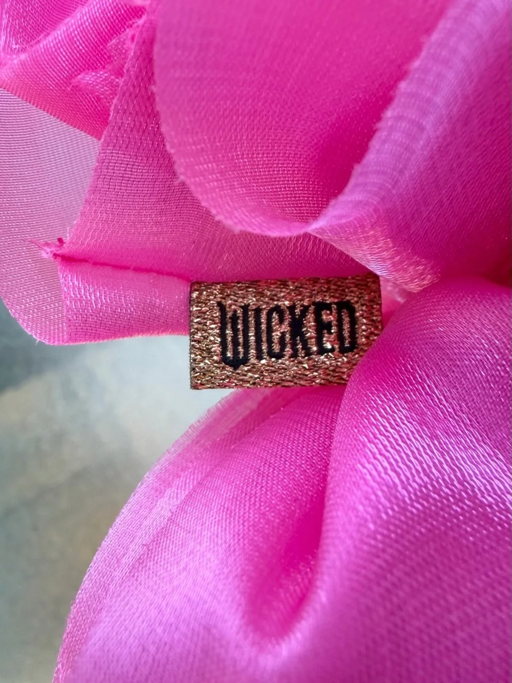 Wicked Glinda Bright Pink Double-Layered Jumbo Scrunchie by Scunci